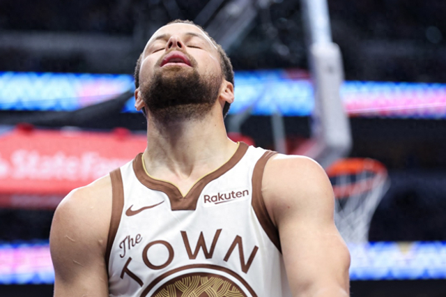 必一官方网站-再打1场！皮尔斯用19年书写的得分纪录，就要被库里超越了|保罗·皮尔斯|斯蒂芬·库里|波士顿凯尔特人队|保罗-皮尔斯|杰森-塔图姆_新浪体育_新浪新闻