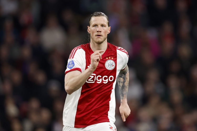 必一体育官方网站-记录报:本菲卡有意免签韦霍斯特,特温特等多家俱乐部同时关注